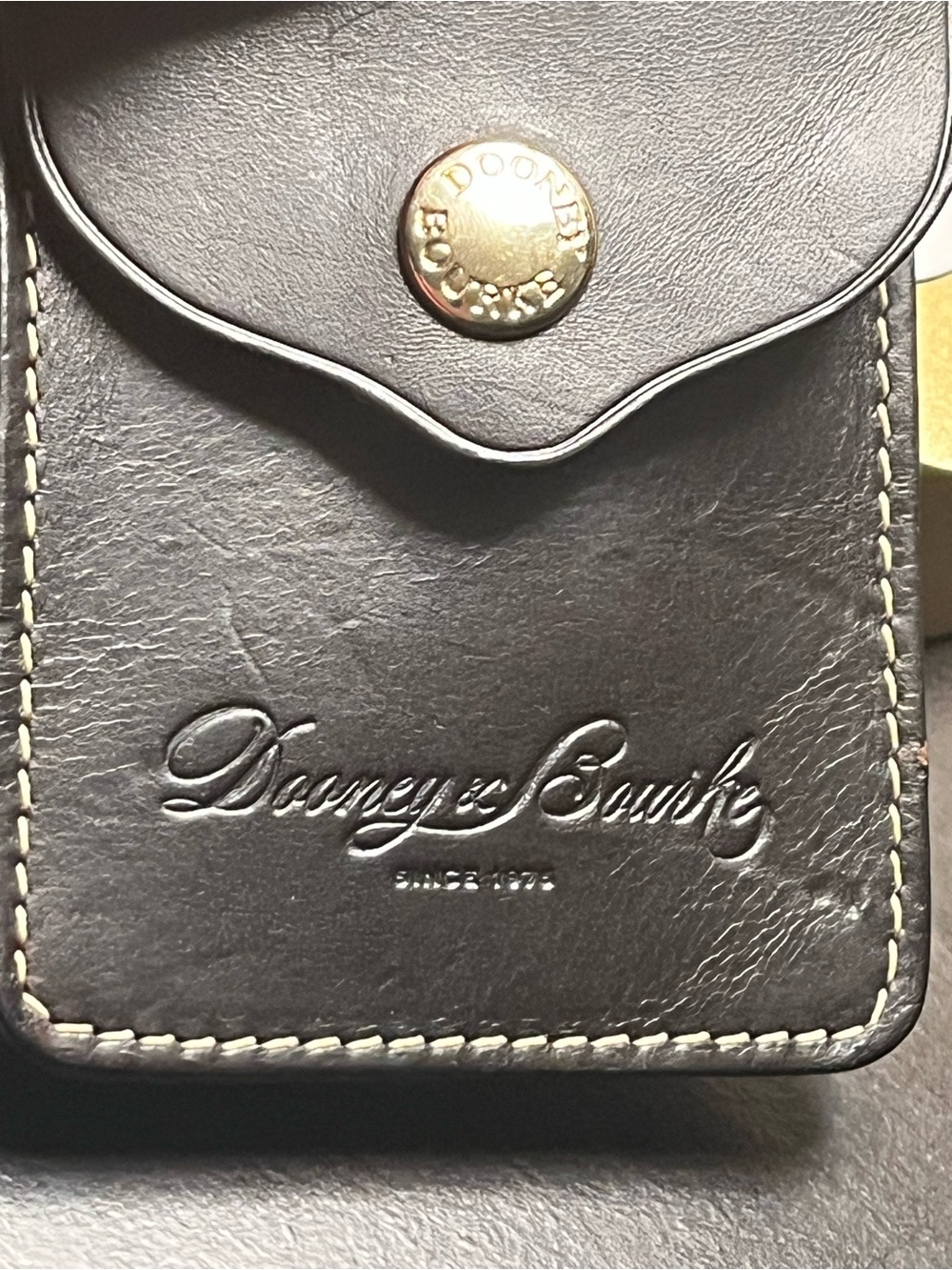 Dooney & Bourke Dark Brown Leather land yard Like new - Picture 5 of 7